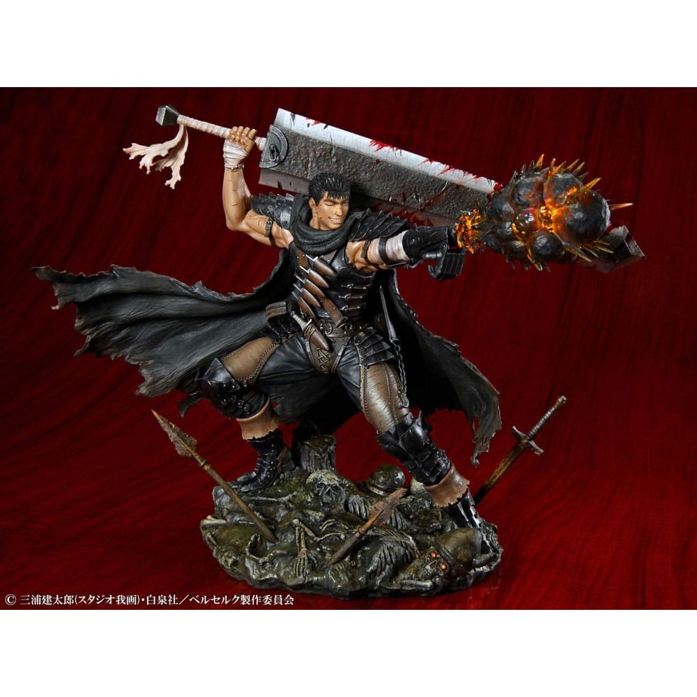 BERSERK GUTS BLACK SWORDSMAN VERSION FIGURE STATUA MEDICOS ENTERTAINMENT