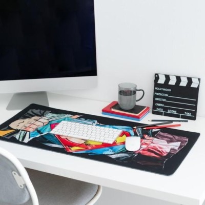 GRUPO ERIK DC COMICS SUPERMAN XL DESK MAT
