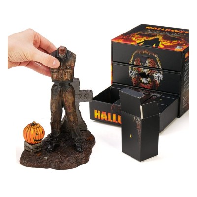 NUMSKULL HALLOWEEN MICHAEL MYERS STATUE ADVENT CALENDAR FIGURE