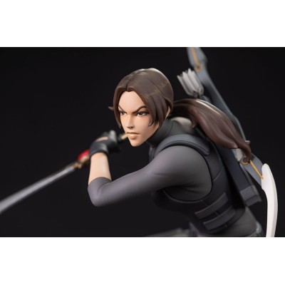 TOMB RAIDER THE LEGEND OF LARA CROFT STATUA FIGURE DARK HORSE
