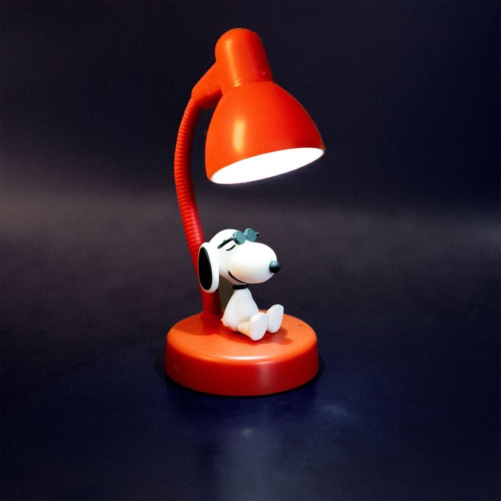 BLUE SKY STUDIOS PEANUTS SNOOPY MINI LED LIGHT WITH FIGURE
