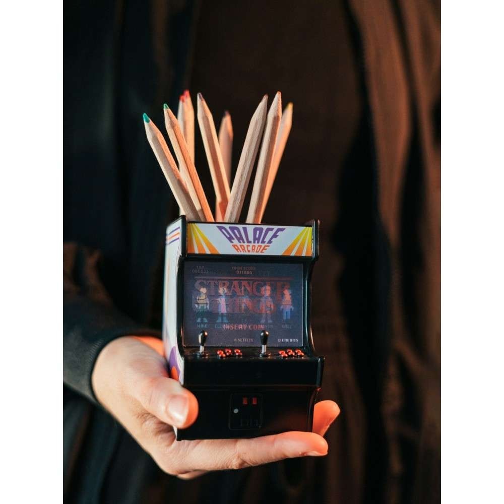 STRANGER THINGS PALACE ARCADE PEN HOLDER PORTAPENNE GRUPO ERIK