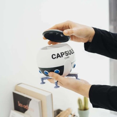 GRUPO ERIK DRAGON BALL Z SPACECRAFT CAPSULE CORP. RESIN PEN HOLDER