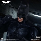 BATMAN THE DARK KNIGHT ONE:12 COLLECTIVE ACTION FIGURE MEZCO TOYS