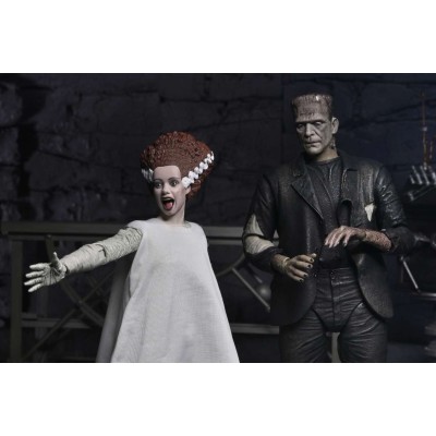 NECA UNIVERSAL MONSTERS ULTIMATE THE BRIDE OF FRANKENSTEIN 2-PACK PVC ACTION FIGURES