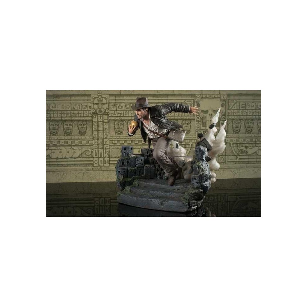 DIAMOND SELECT INDIANA JONES AND THE RAIDERS OF THE LOST ARK GALLERY STATUE FIGURE