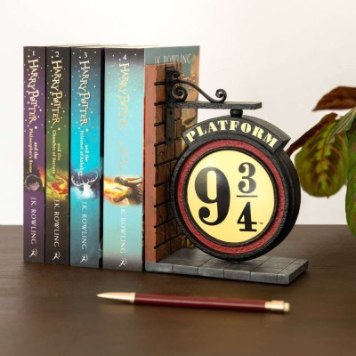 GRUPO ERIK HARRY POTTER PLATFORM 9 3/4 RESIN BOOKENDS
