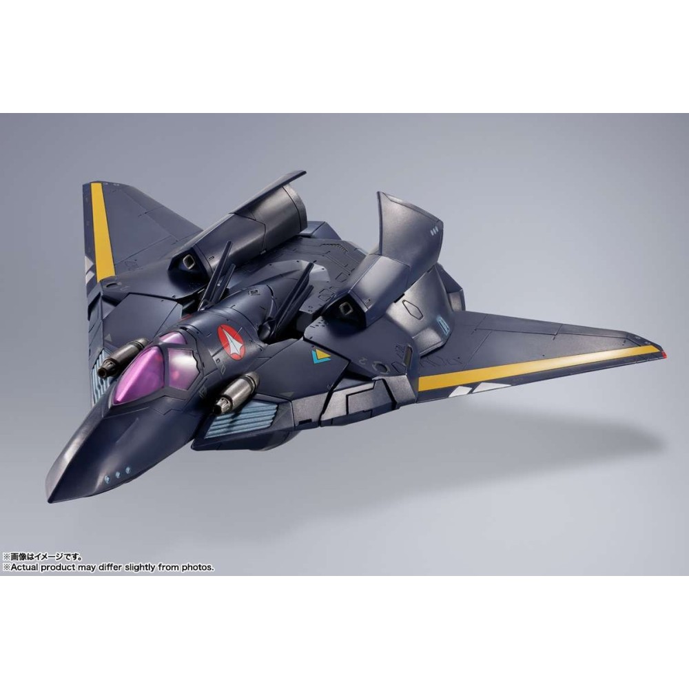 BANDAI DX CHOGOKIN MACROSS 7 VF-17S NIGHTMARE STEALTH VALKYRIE ACTION FIGURE