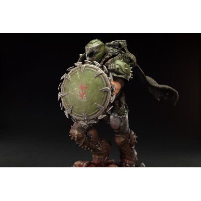 DARK HORSE DOOM THE DARK AGES DOOMSLAYER 25CM PVC STATUE FIGURE