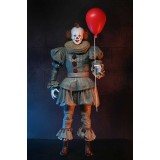 NECA IT WELCOME TO DERRY PENNYWISE 1/4 PVC ACTION FIGURE