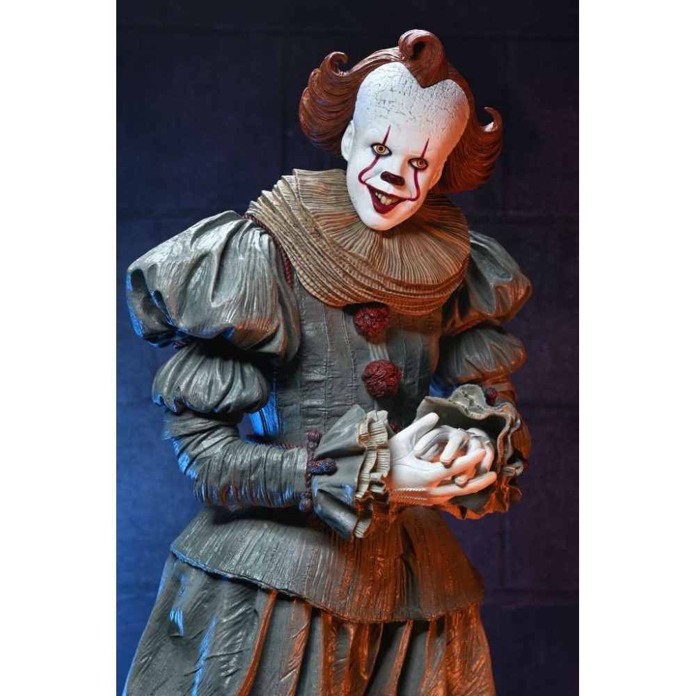 NECA IT WELCOME TO DERRY PENNYWISE 1/4 PVC ACTION FIGURE