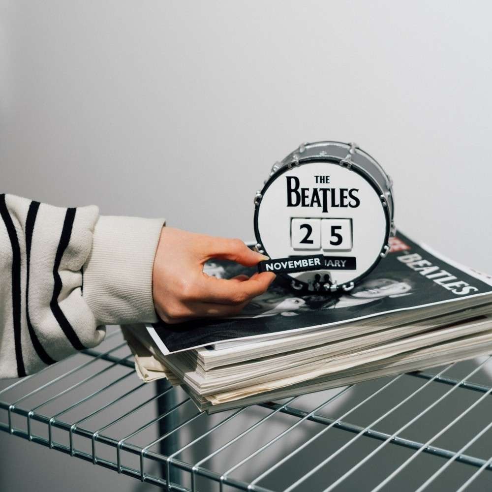 GRUPO ERIK THE BEATLES PERPETUAL CALENDAR FIGURE