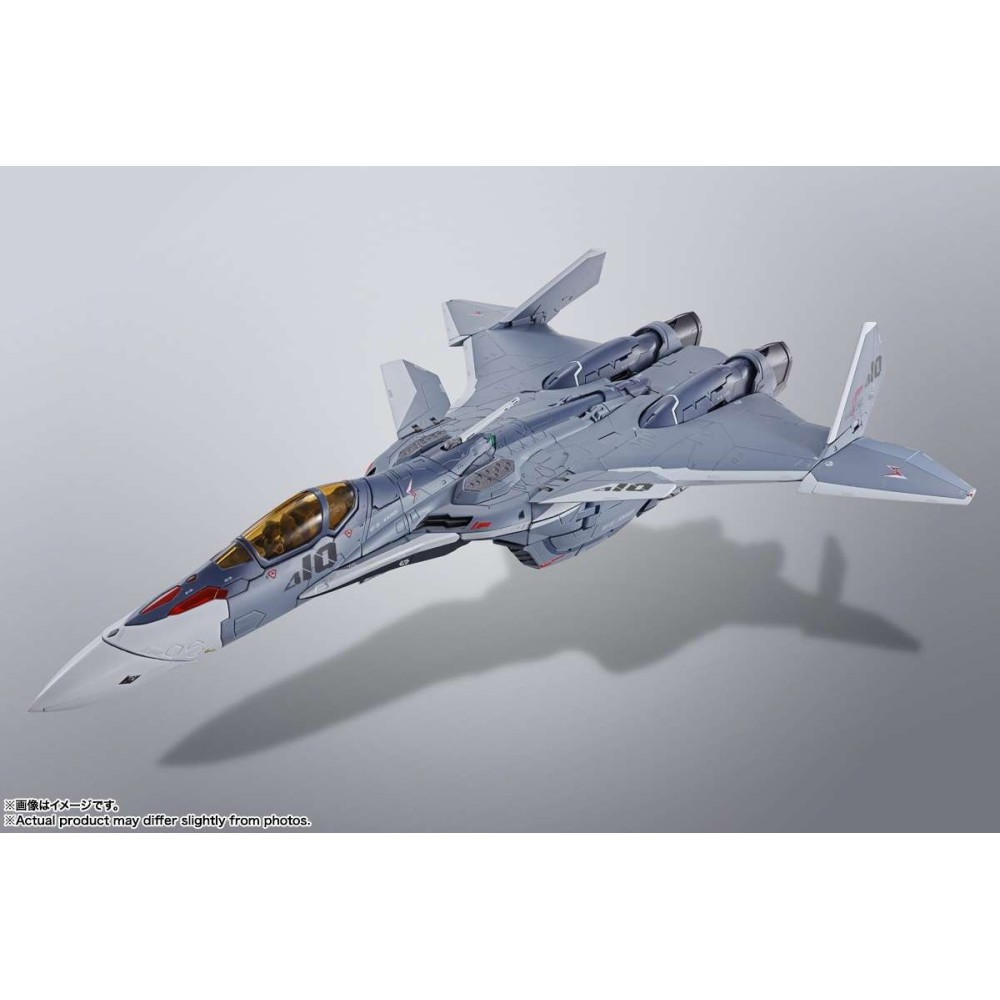 BANDAI DX CHOGOKIN MACROSS 7 VF-31A KAIROS MACROSS DELTA 10TH ANN. ACTION FIGURE