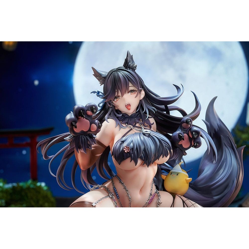 GOOD SMILE COMPANY AZUR LANE ATAGO FULL MOON'S FERAL WOLF STATUE 1/7 FIGURE
