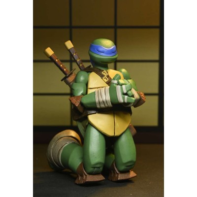 NECA TMNT NINJA TURTLES 2012 LEONARDO ULTIMATE ACTION FIGURE