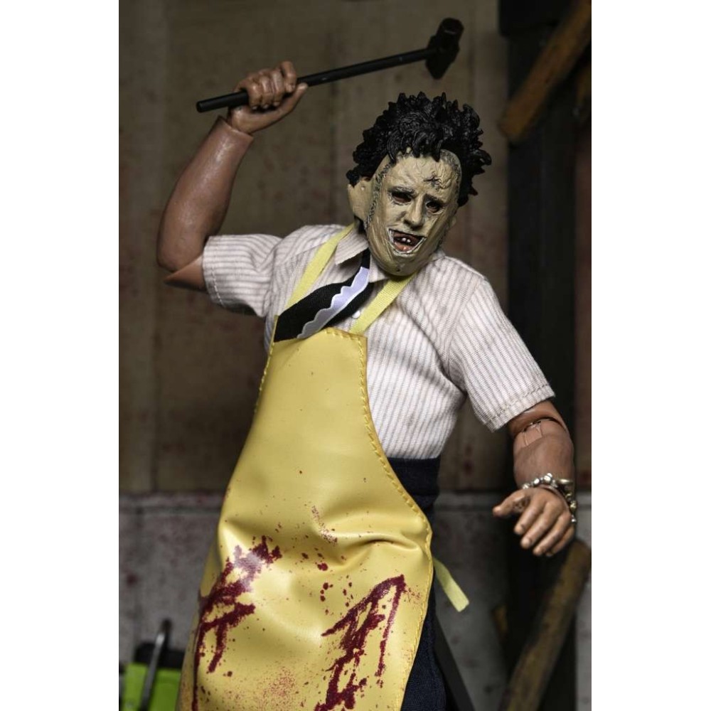 NECA THE TEXAS CHAINSAW MASSACRE LEATHERFACE CLOTHED VERSION ACTION FIGURE