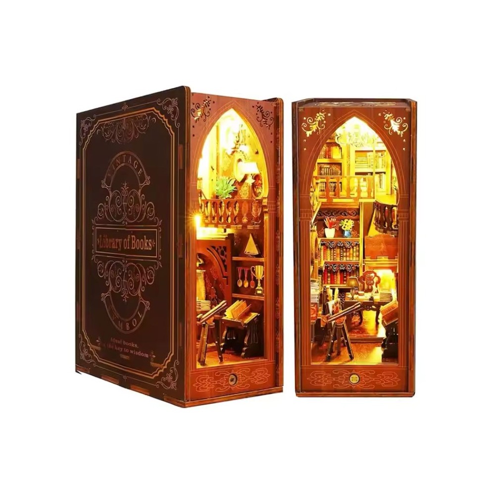 BOOK NOOK LIBRARY OF BOOKS MINI DIORAMA