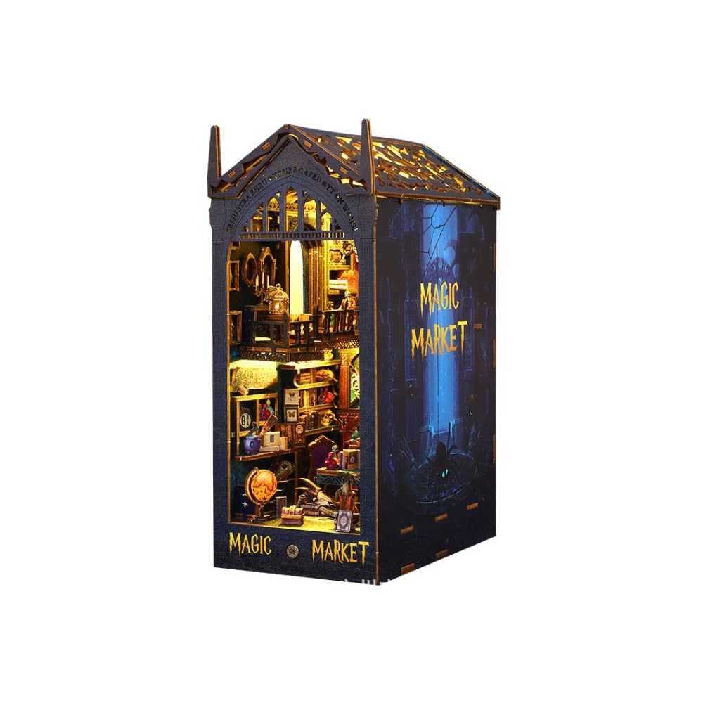 BOOK NOOK MAGIC MARKET MINI DIORAMA