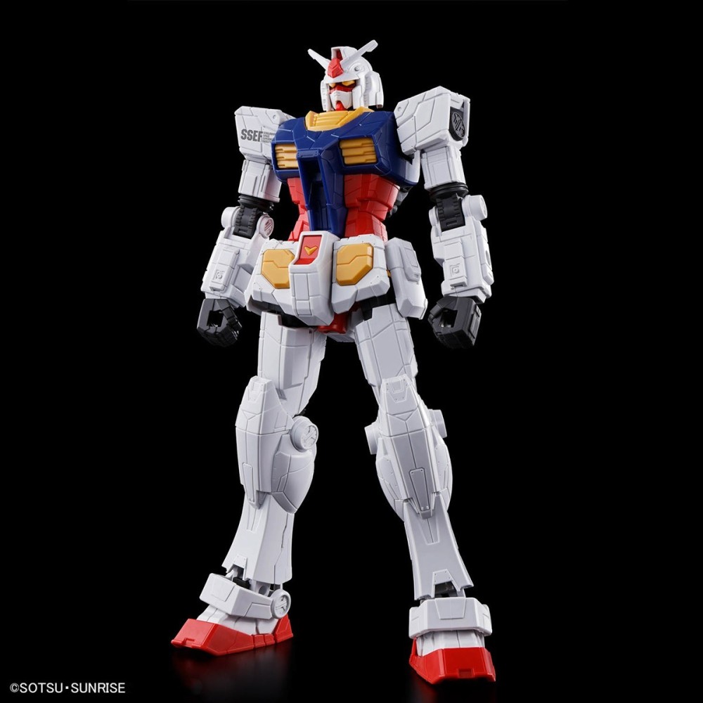 BANDAI ENTRY GRADE GUNDAM RX-78F00/E 1/144 SCALE MODEL KIT FIGURE