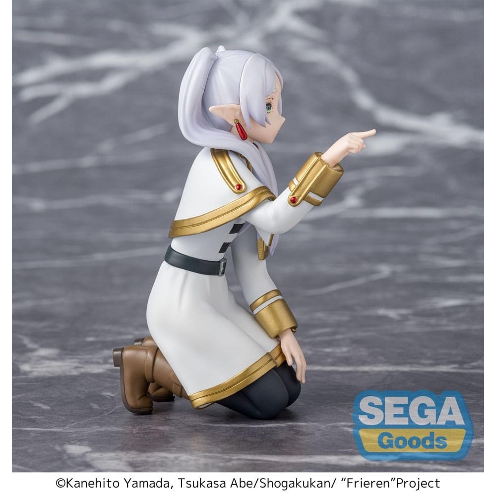 SEGA GOODS FRIEREN POKING SOMETHING PM PERCHING FIGURE STATUE