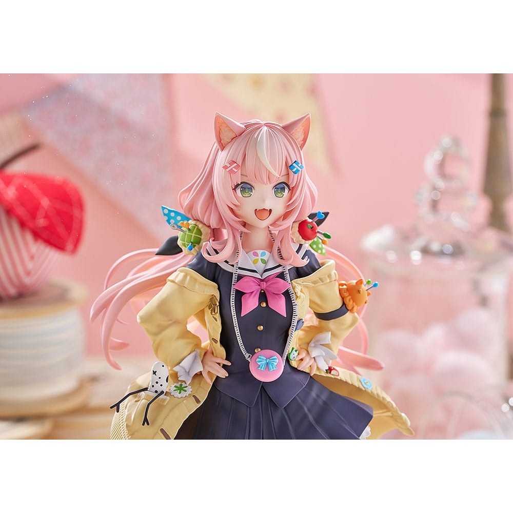 DMM FACTORY NIJISANJI YANG NARI STATUE 1/7 FIGURE