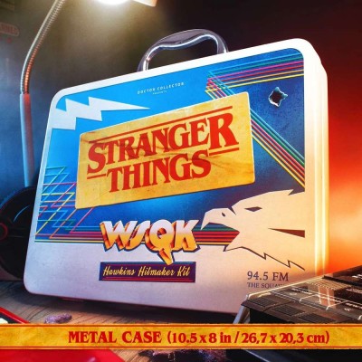 STRANGER THINGS WSQK HAWKINS HITMAKER MEMORIES KIT DOCTOR COLLECTOR