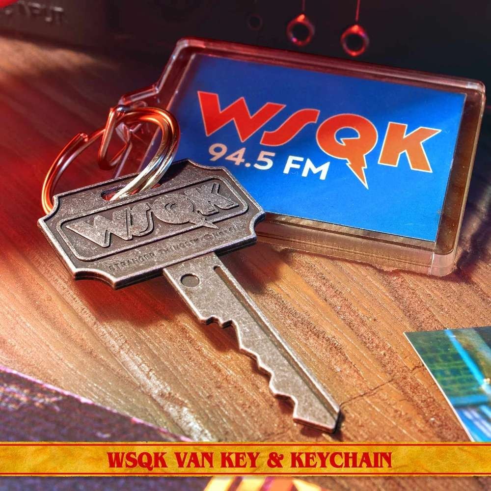 STRANGER THINGS WSQK HAWKINS HITMAKER MEMORIES KIT DOCTOR COLLECTOR