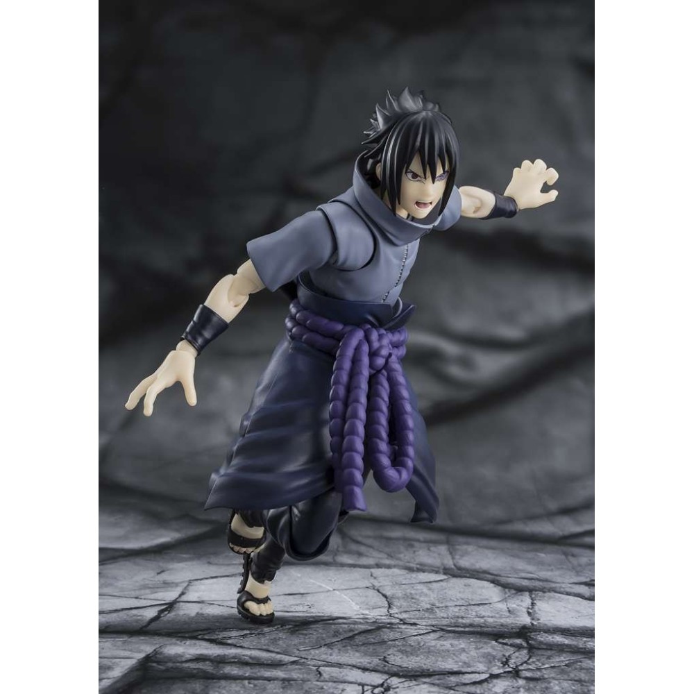 NARUTO SHIPPUDEN SASUKE UCHIHA SOLITARY SHINOBI S.H. FIGUARTS ACTION FIGURE BANDAI
