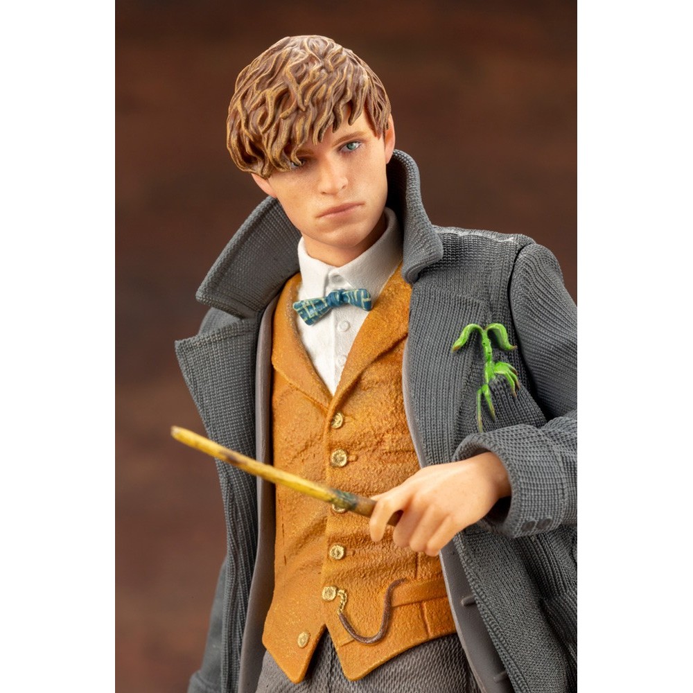 FANTASTIC BEASTS CRIMES OF GRINDELWALD NEWT SCAMANDER ARTFX+ STATUE KOTOBUKIYA