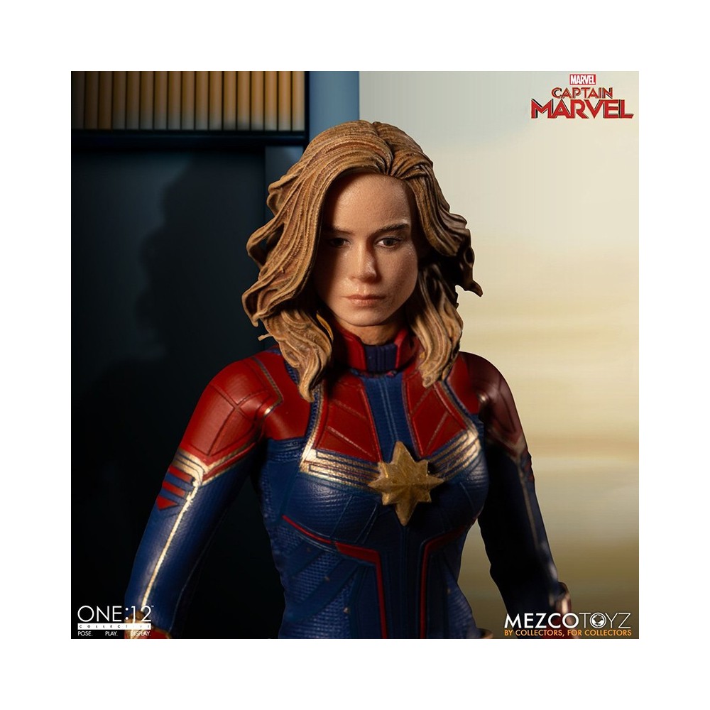 CAPTAIN MARVEL CLOTH ONE:12 COLLECTIVE ACTION FIGURE MEZCO TOYS