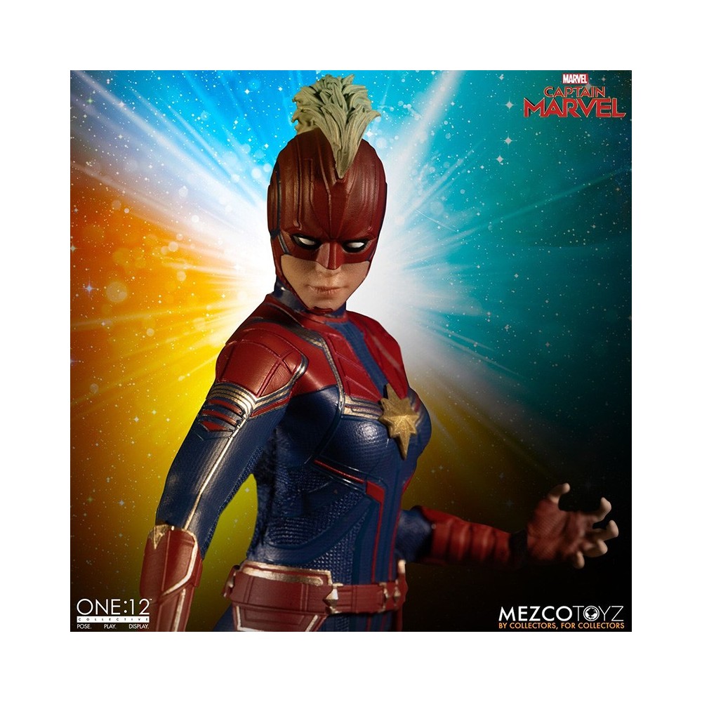 CAPTAIN MARVEL CLOTH ONE:12 COLLECTIVE ACTION FIGURE MEZCO TOYS