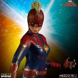 CAPTAIN MARVEL CLOTH ONE:12 COLLECTIVE ACTION FIGURE MEZCO TOYS