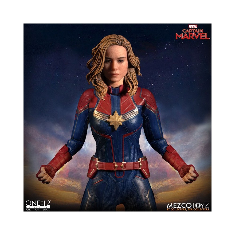 CAPTAIN MARVEL CLOTH ONE:12 COLLECTIVE ACTION FIGURE MEZCO TOYS