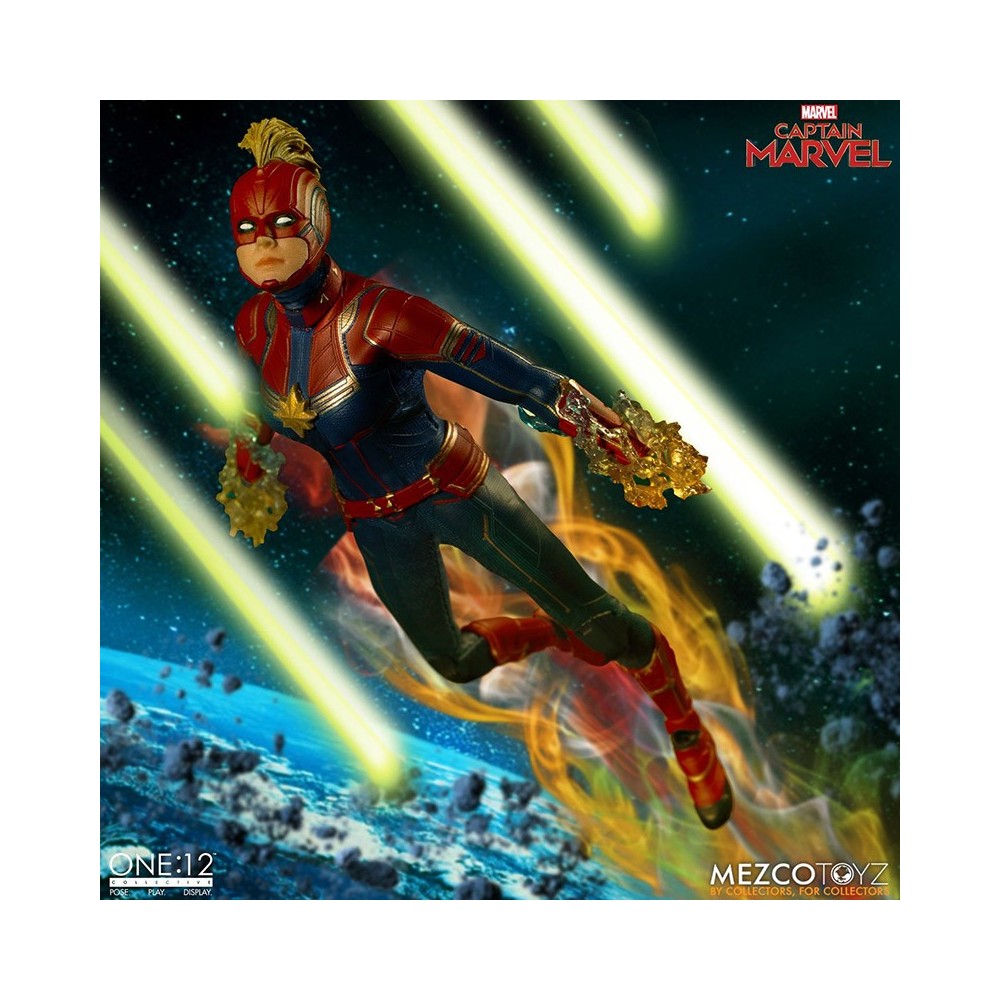 CAPTAIN MARVEL CLOTH ONE:12 COLLECTIVE ACTION FIGURE MEZCO TOYS