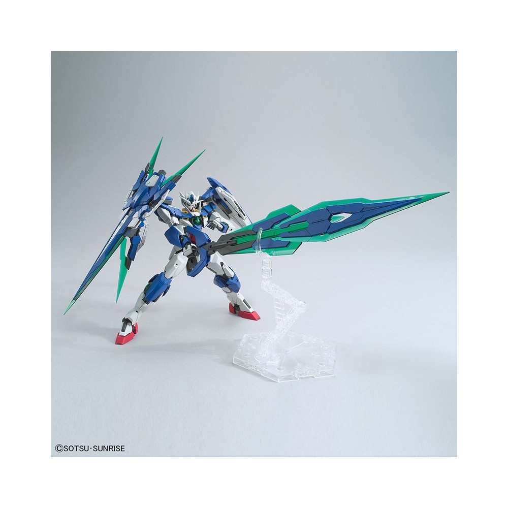 BANDAI MASTER GRADE MG 00 QANT FULL SABER 1/100 MODEL KIT FIGURE