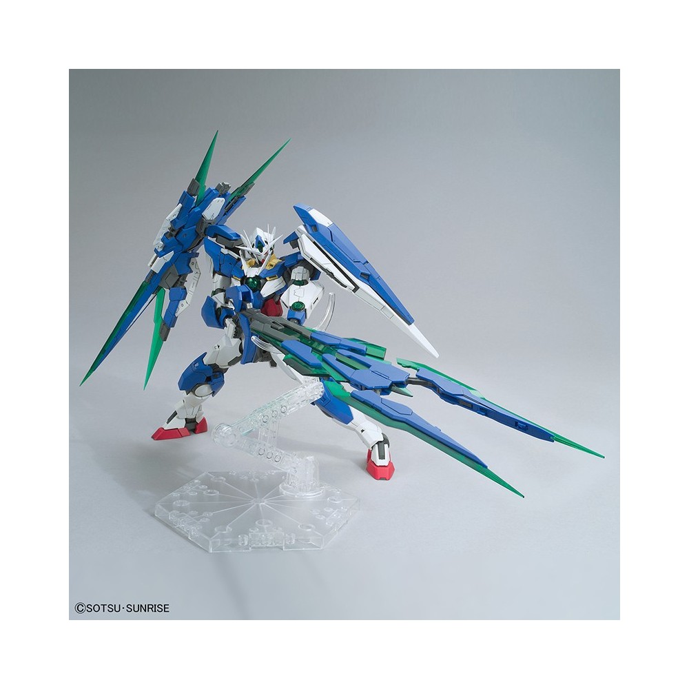BANDAI MASTER GRADE MG 00 QANT FULL SABER 1/100 MODEL KIT FIGURE