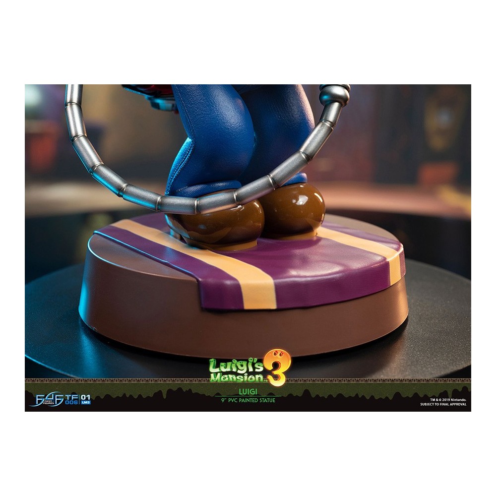 LUIGI'S MANSION 3 - LUIGI PVC STATUE 23 CM FIGURE FIRST4FIGURES