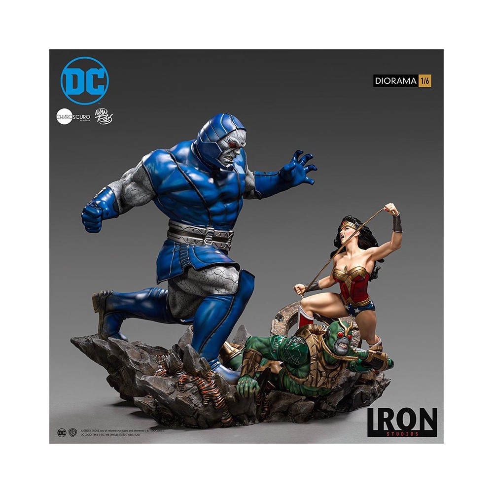 WONDER WOMAN VS DARKSEID 1/6 DIORAMA 47 CM STATUE FIGURE IRON STUDIOS