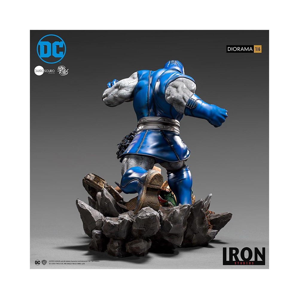 WONDER WOMAN VS DARKSEID 1/6 DIORAMA 47 CM STATUE FIGURE IRON STUDIOS