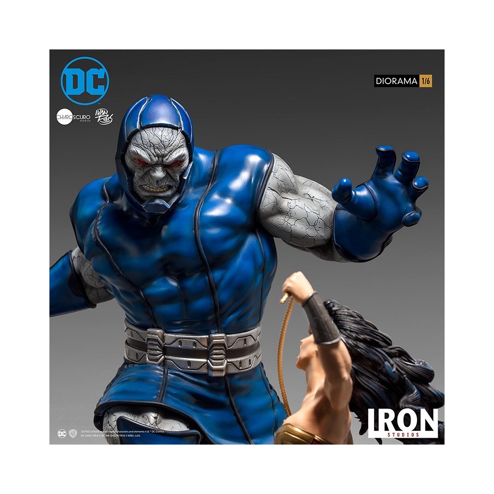WONDER WOMAN VS DARKSEID 1/6 DIORAMA 47 CM STATUE FIGURE IRON STUDIOS