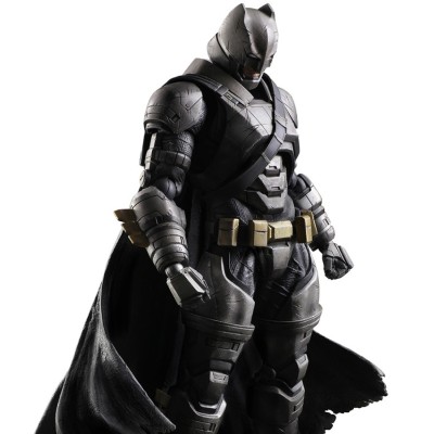 BATMAN V SUPERMAN - ARMORED BATMAN PLAY ARTS KAI PAK ACTION FIGURE SQUARE ENIX
