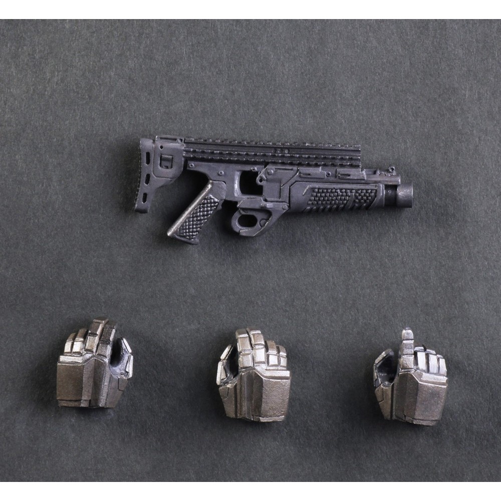 BATMAN V SUPERMAN - ARMORED BATMAN PLAY ARTS KAI PAK ACTION FIGURE SQUARE ENIX