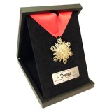 UNIVERSAL MONSTERS MEDALLION OF DRACULA PROP REPLICA 1/1 FACTORY ENTERTAINMENT