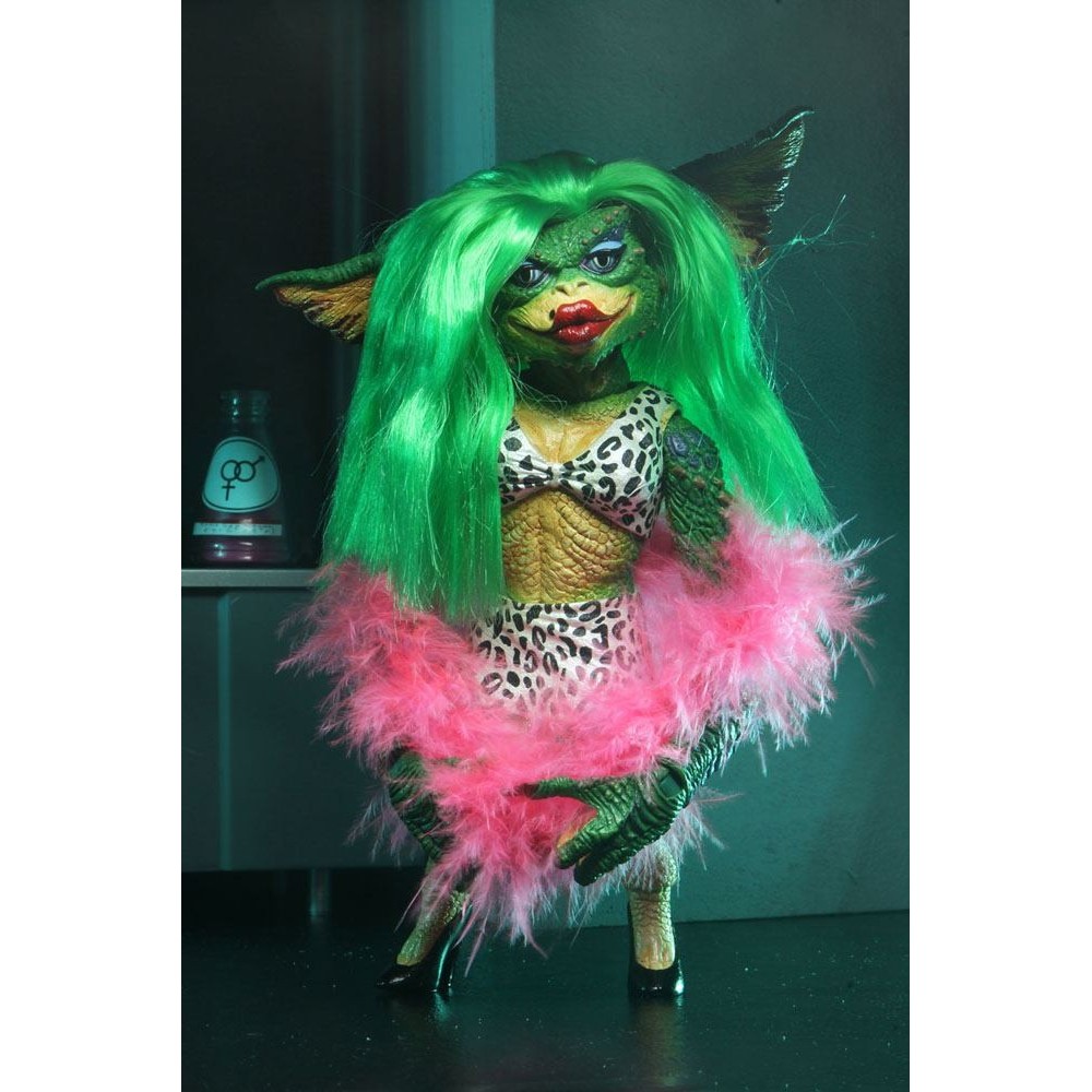 NECA GREMLINS 2 ULTIMATE GRETA ACTION FIGURE
