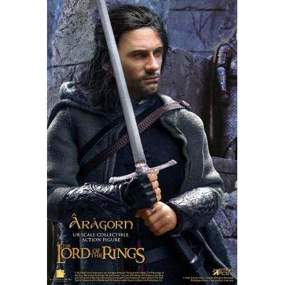 LORD OF THE RINGS ARAGORN ACTION FIGURE STAR ACE