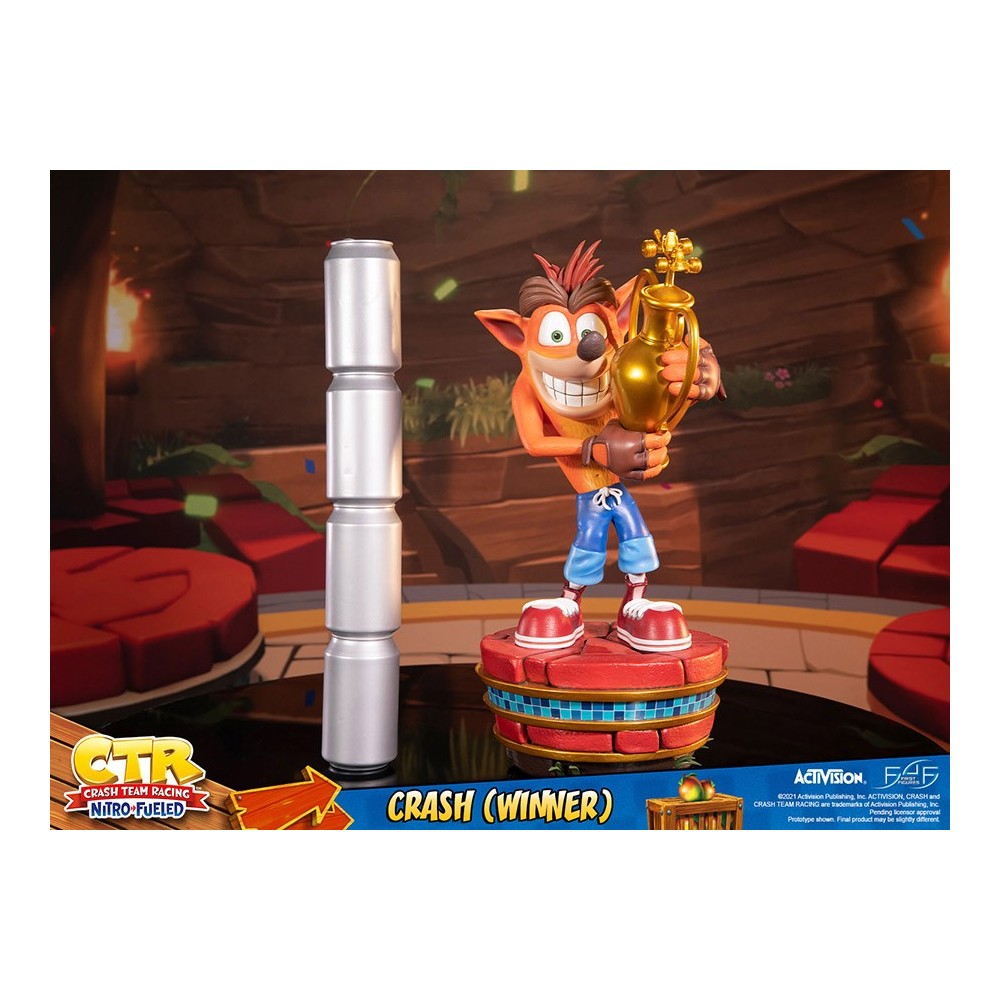 CTR CRASH TEAM RACING CRASH BANDICOOT WINNER STATUA FIGURE FIRST4FIGURES