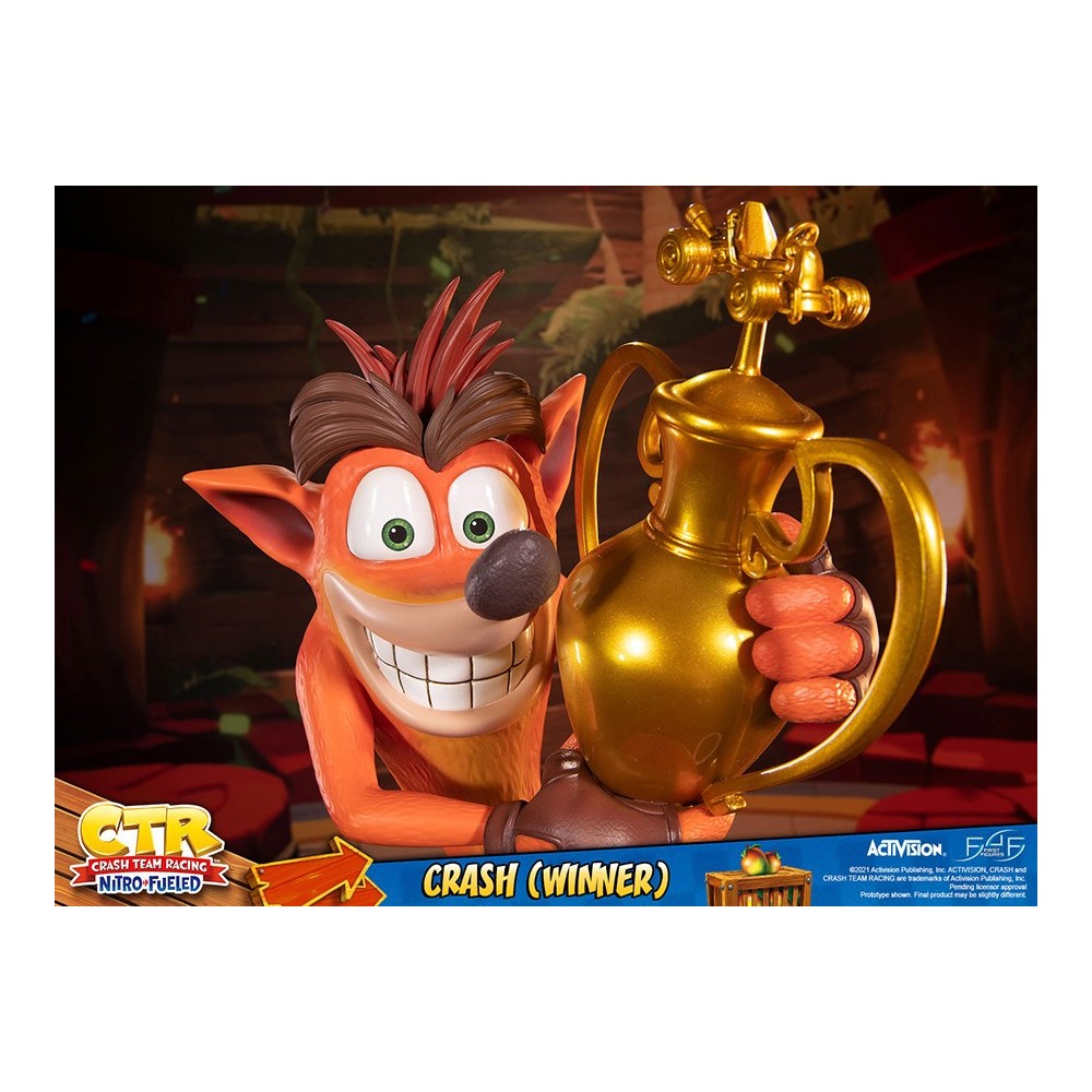 FIRST4FIGURES CTR CRASH TEAM RACING CRASH BANDICOOT WINNER STATUE FIGURE