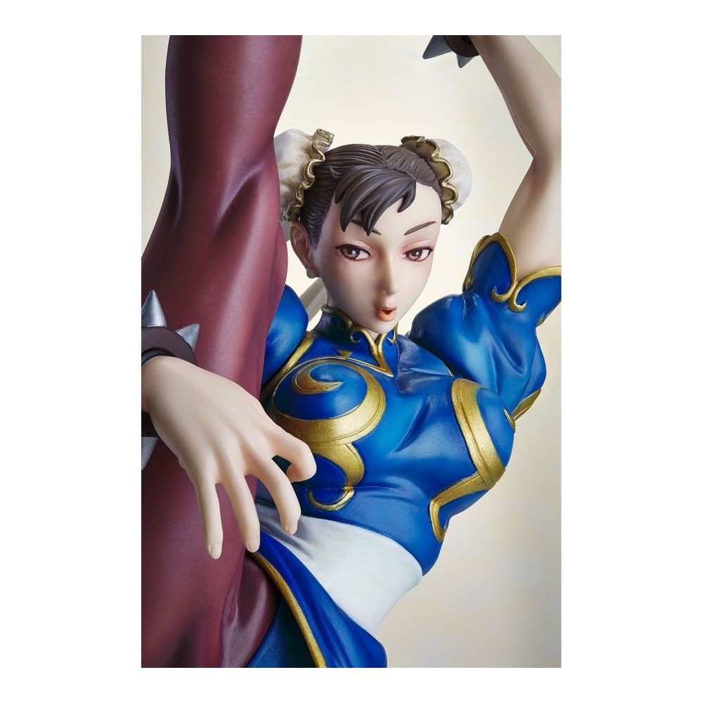 CAPCOM STREET FIGHTER CHUN-LI CAP FIGURE BUILDER 42CM STATUE